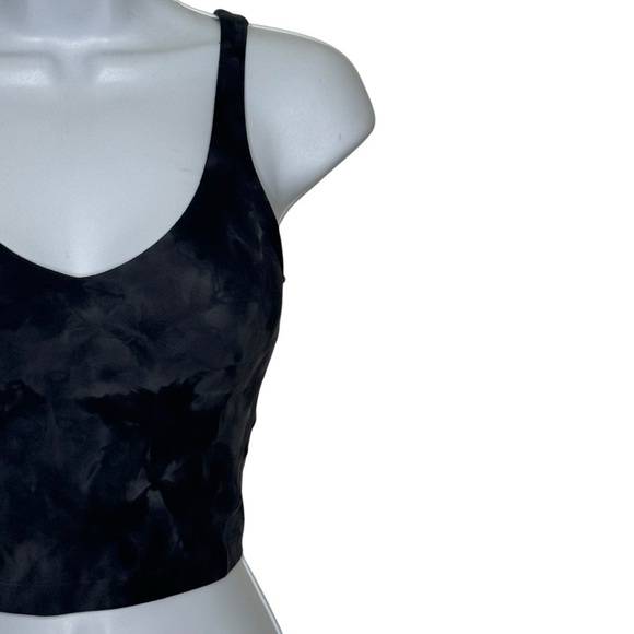 Lululemon align tank in Diamond dye SZ. 2 - Picture 7 of 10